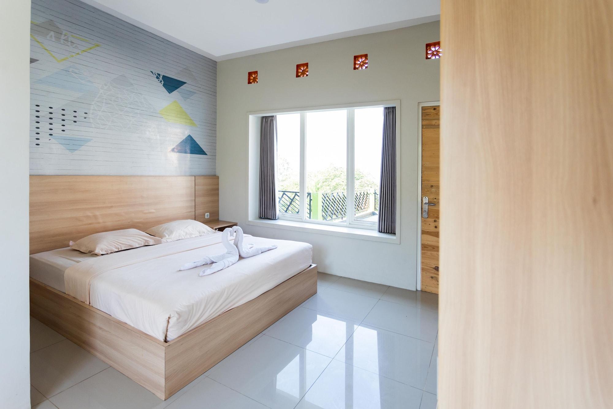Villa Panderman Indah Бату Екстериор снимка