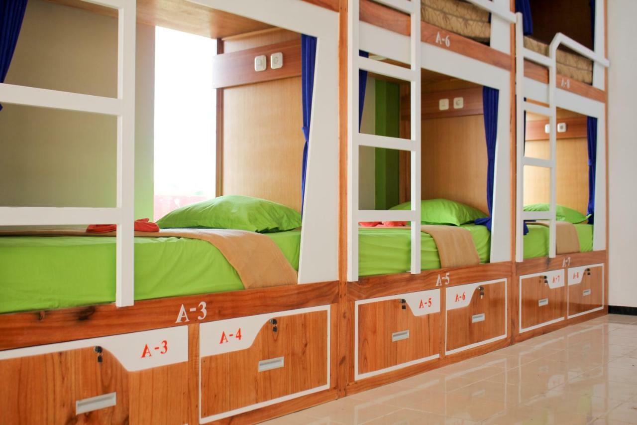 Villa Panderman Indah Бату Екстериор снимка